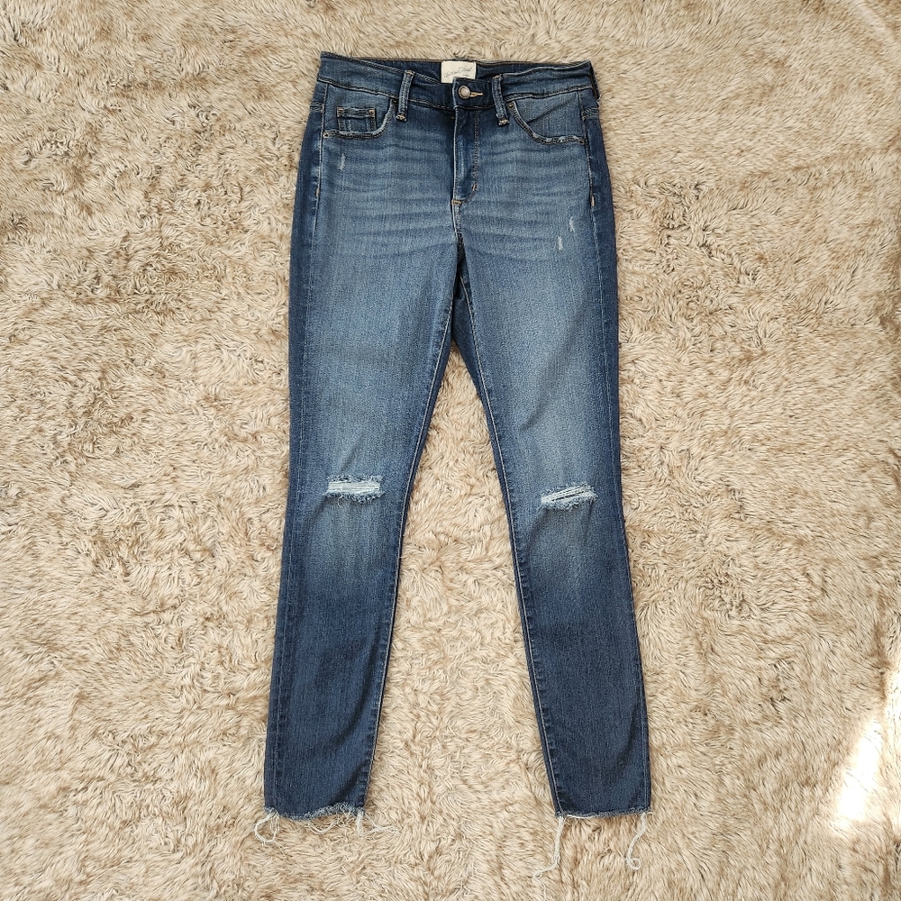 Universal Thread Fair Trade High Rise Skinny Raw Hem Jeans Medium Wash Size 4‎